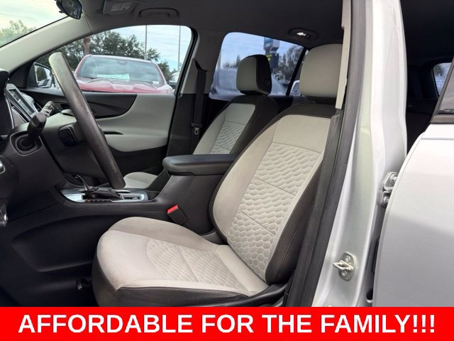 Used 2019 Chevrolet Equinox LS FWD image 14