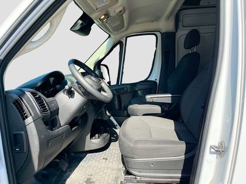 Used 2024 RAM ProMaster 1500 w/ Convenience Group FWD image 19
