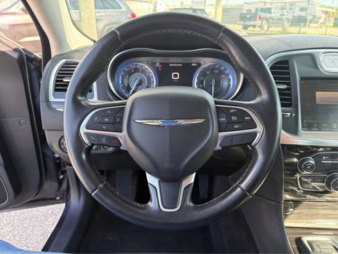 Used 2015 Chrysler 300 Limited w/ Driver Convenience Group AWD/4WD image 12
