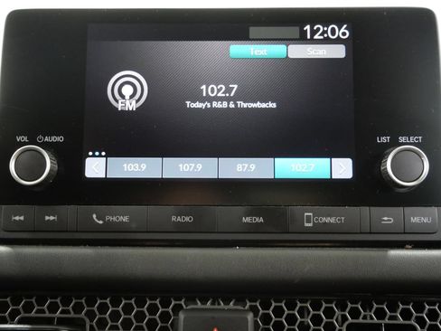 Used 2024 Honda HR-V Sport image 17