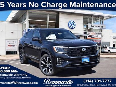 New 2025 Volkswagen Atlas Cross Sport SEL Premium R-Line