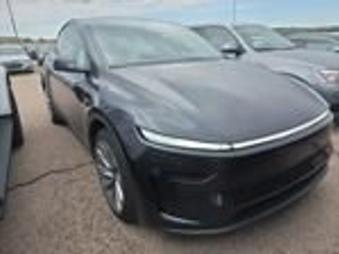 Used 2026 Tesla Model Y Long Range AWD/4WD image 2