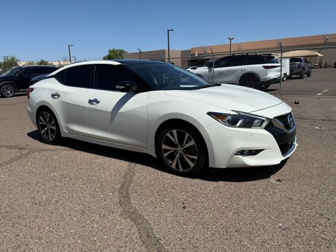 Used 2018 Nissan Maxima Platinum FWD image 3