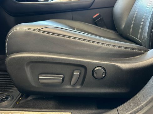 Used 2016 Lexus RX 350 AWD w/ Premium Package image 14