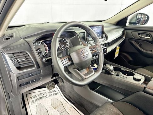 Certified 2026 Nissan Rogue SV image 9