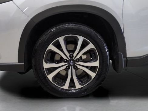 Certified 2023 Subaru Forester Limited AWD/4WD image 27
