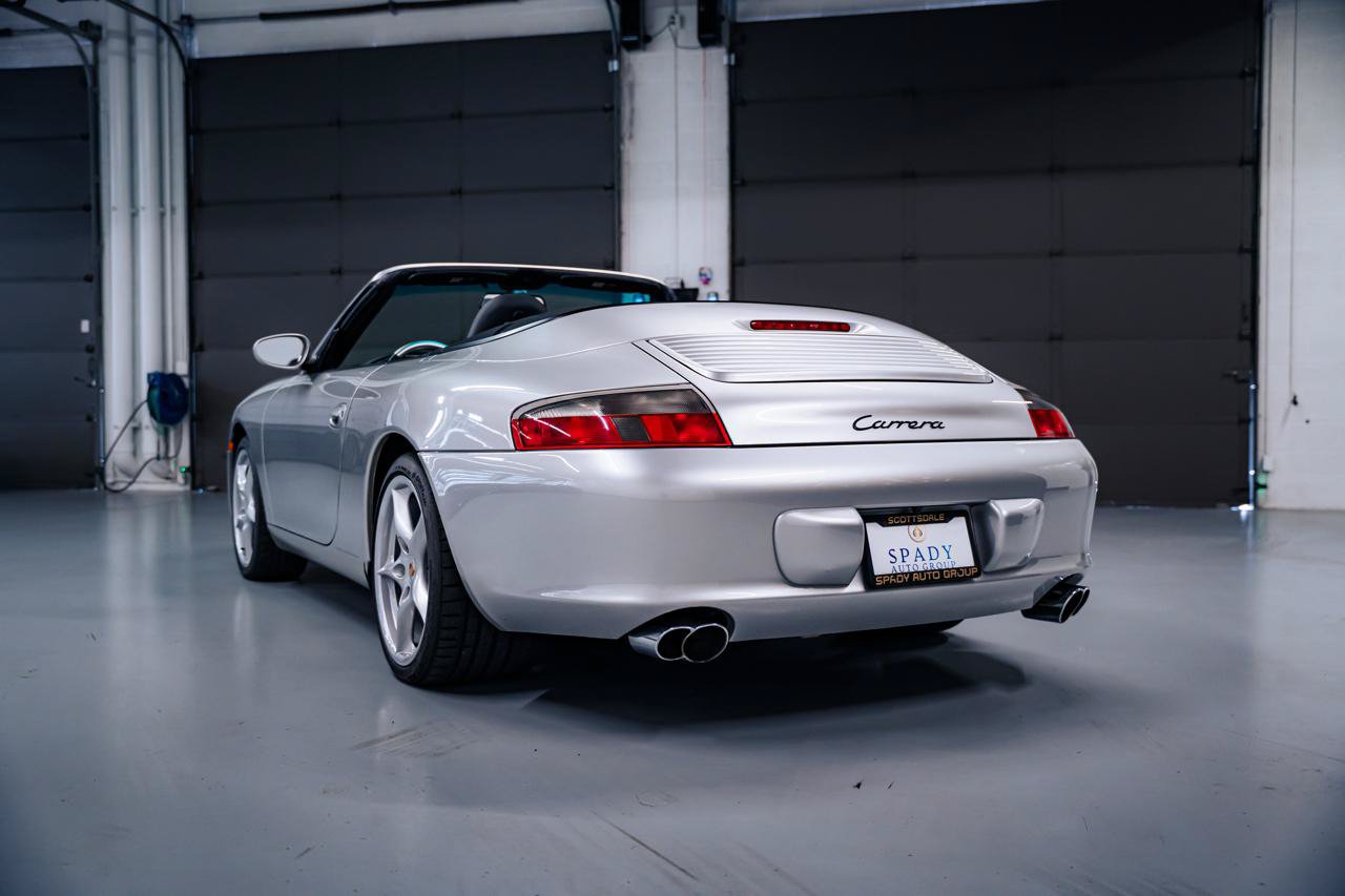 Used 2003 Porsche 911 Cabriolet image 3