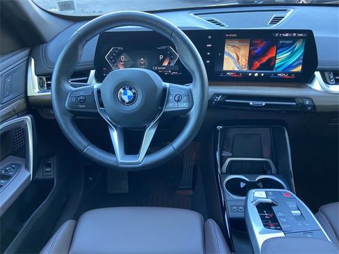 Certified 2025 BMW X1 xDrive28i w/ Convenience Package image 15