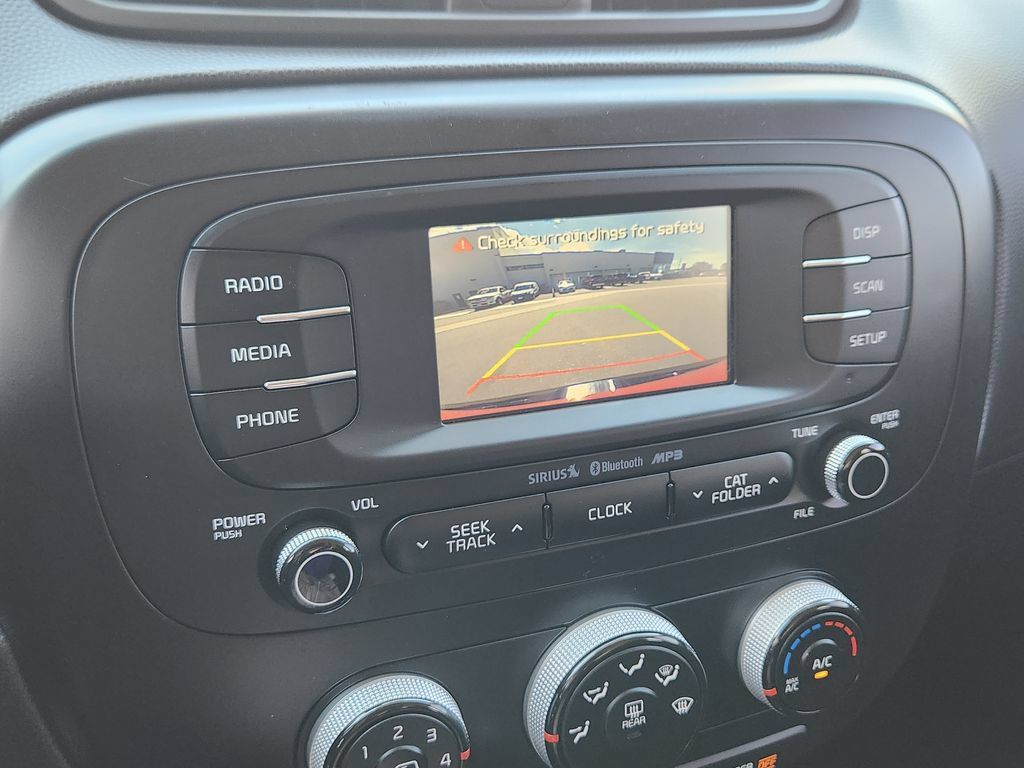 Used 2016 Kia Soul + w/ Designer's Package FWD image 17