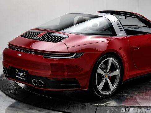 Used 2021 Porsche 911 Targa 4S Heritage Design image 21