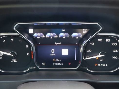 Used 2019 GMC Sierra 1500 Denali w/ Denali Ultimate Package AWD/4WD image 9