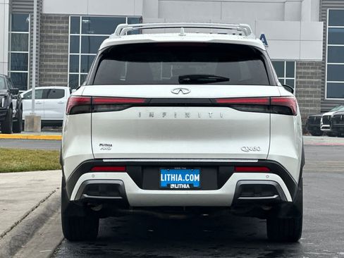 Used 2025 INFINITI QX60 Sensory w/ Vision Package image 7