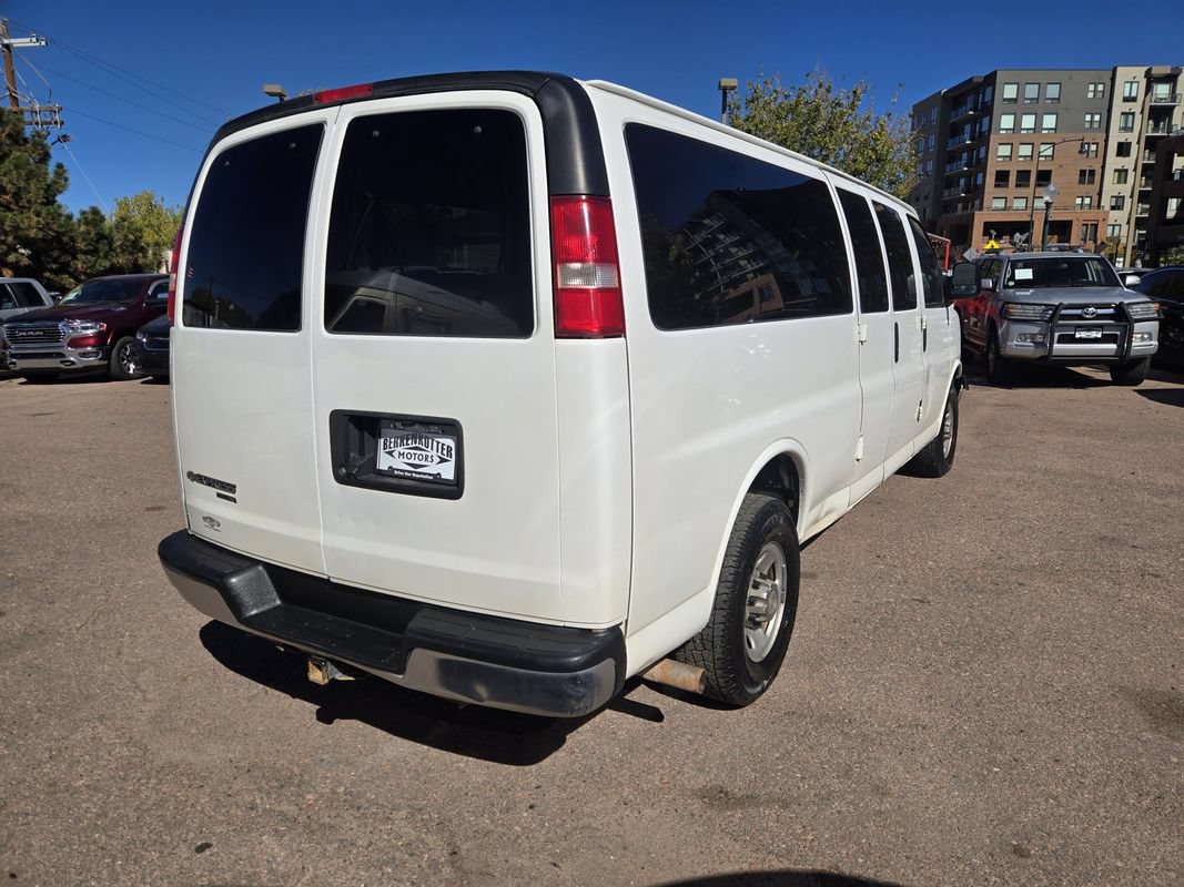 Used 2015 Chevrolet Express 3500 LT w/ LT Preferred Equipment Group RWD image 10
