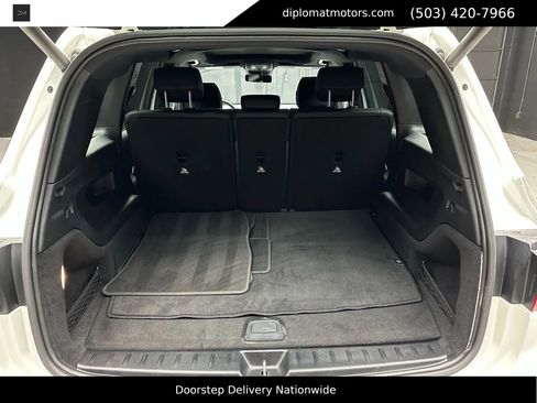 Used 2024 Mercedes-Benz EQB 300 4MATIC image 41