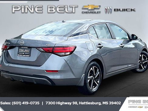 Used 2024 Nissan Sentra SV FWD image 11