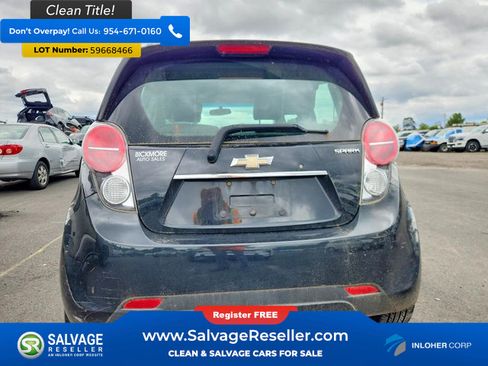 Used 2014 Chevrolet Spark LT FWD image 8