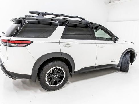 Used 2024 Nissan Pathfinder Rock Creek AWD/4WD image 8