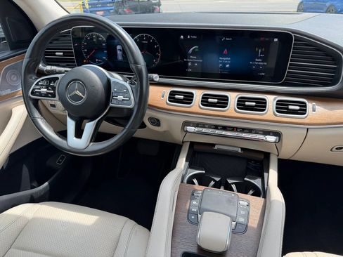 Used 2021 Mercedes-Benz GLE 350 w/ Premium Package image 23
