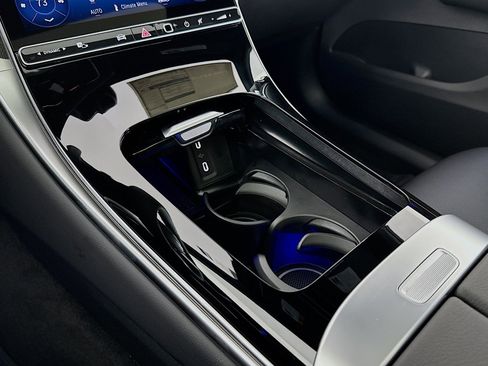 New 2026 Mercedes-Benz GLC 300 image 5