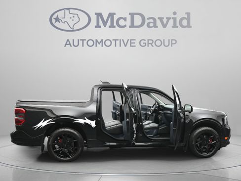 Used 2025 Ford Maverick Lobo AWD/4WD image 45