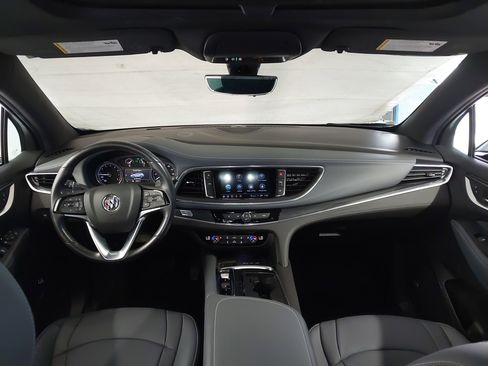 Used 2024 Buick Enclave Essence w/ Experience Buick Package image 5