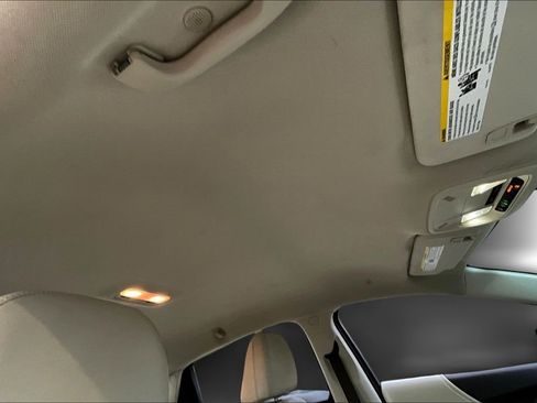 Used 2024 Chevrolet Malibu LT image 25