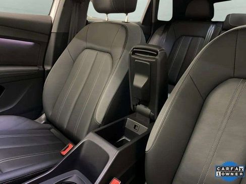 Used 2024 Audi Q4 e-tron Premium Plus image 60