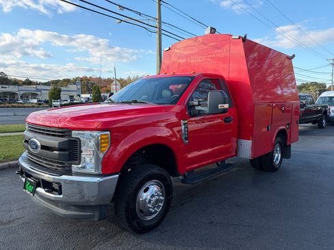 Used 2017 Ford F350 XL w/ Power Equipment Group image 2