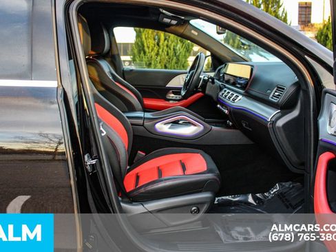 Used 2024 Mercedes-Benz GLE 53 AMG 4MATIC Coupe w/ Driver Assistance Package image 16