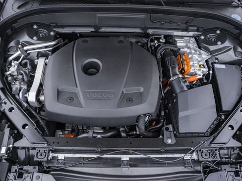 New 2026 Volvo XC60 T8 Ultra w/ Climate Package AWD/4WD image 19