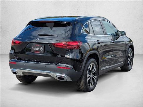 New 2026 Mercedes-Benz GLA 250 GLA 250 image 2