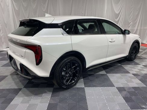 New 2026 Kia K4 GT-Line Turbo FWD image 4