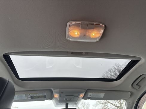 Used 2014 Toyota Tundra Platinum image 6