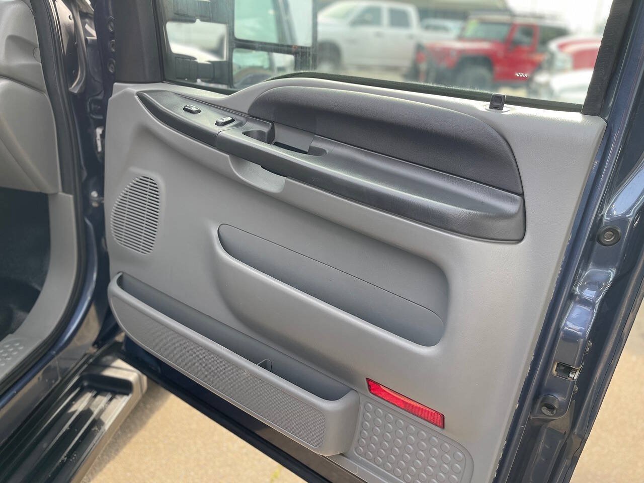 Used 2007 Ford F250 XL AWD/4WD image 30