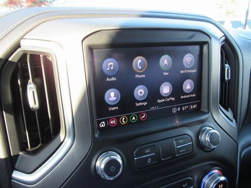 Used 2021 GMC Sierra 3500 Denali w/ Denali Ultimate Package image 21