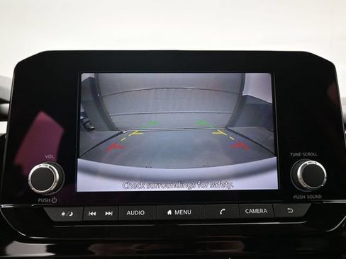 Certified 2023 Nissan Pathfinder SV w/ Black Appearance Package AWD/4WD image 16