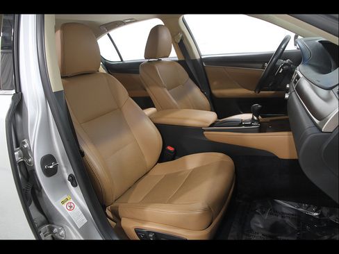 Used 2013 Lexus GS 350 AWD w/ Premium Pkg image 18