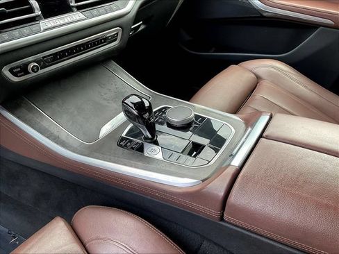 Used 2022 BMW X5 sDrive40i w/ M Sport Package RWD image 20