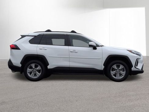 Certified 2023 Toyota RAV4 XLE w/ Convenience Package AWD/4WD image 5