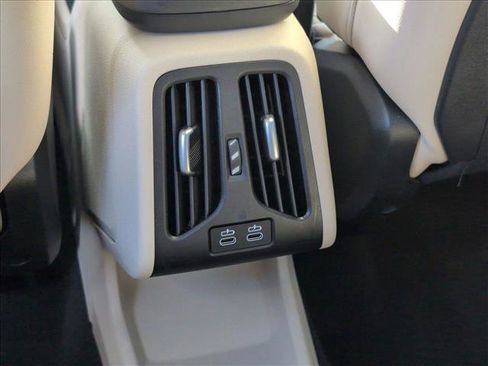 Used 2024 BMW X1 xDrive28i w/ Convenience Package image 19