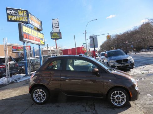 Used 2012 FIAT 500 Pop image 9