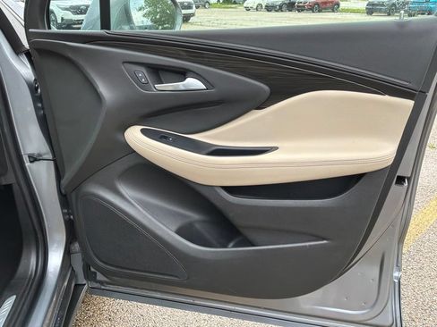 Used 2020 Buick Envision Preferred AWD/4WD image 28