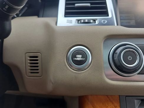 Used 2012 Land Rover Range Rover Sport HSE AWD/4WD image 38