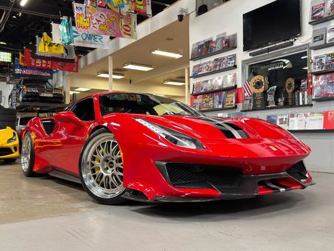Used 2020 Ferrari 488 Pista Coupe RWD image 1