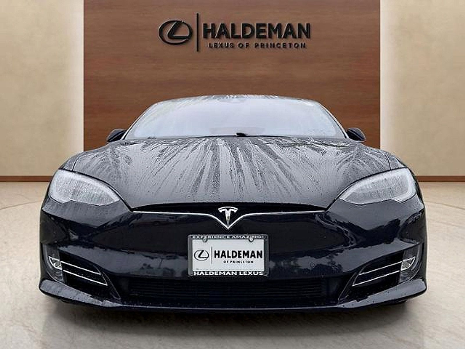 Used 2016 Tesla Model S RWD image 2