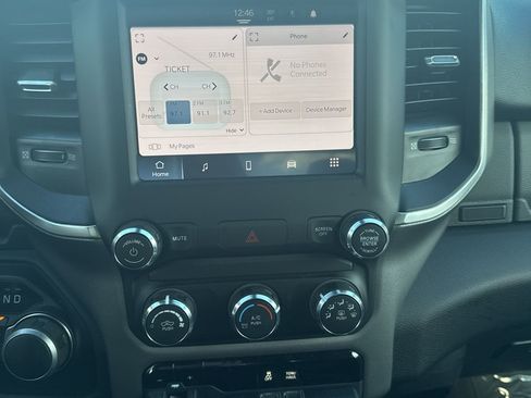 Used 2024 RAM 2500 Big Horn w/ Bed Utility Group image 16