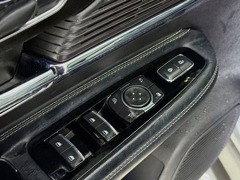 Used 2022 Lincoln Corsair Reserve w/ Sport Package image 20