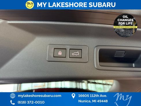 Certified 2025 Subaru Forester Premium AWD/4WD image 30