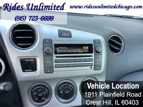 Used 2009 Pontiac Vibe GT FWD image 15