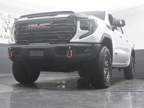 Used 2024 GMC Sierra 1500 AT4X AWD/4WD image 4